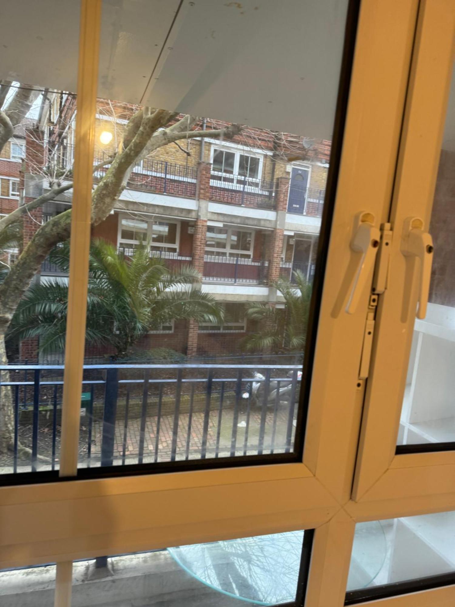 One Bedroom Apartment In Tower Bridge Road Londres Exterior foto