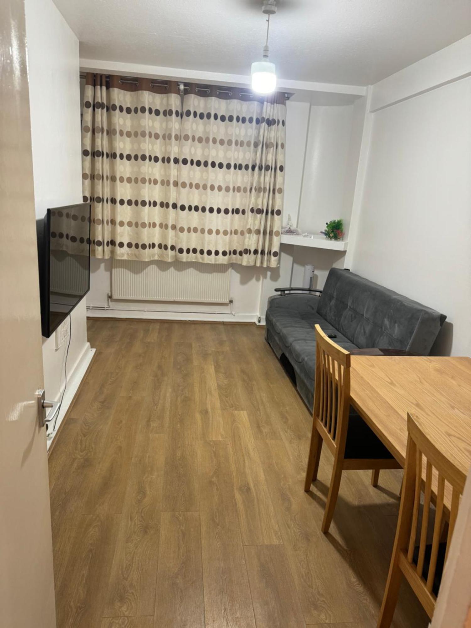 One Bedroom Apartment In Tower Bridge Road Londres Exterior foto